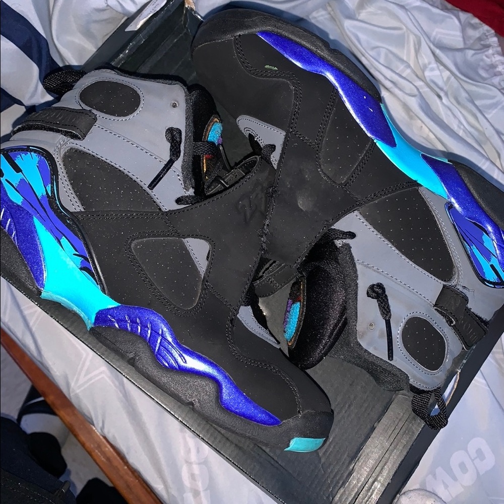 Jordan Retro 8 “Aqua” Size 6.5y